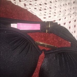 Black Victoria Secret bikini